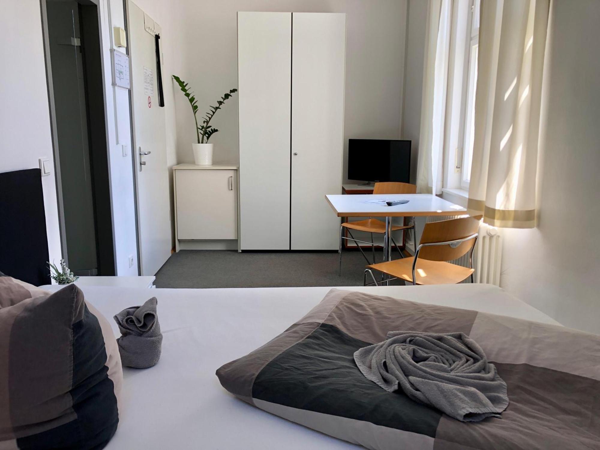Ferienwohnungen Und Apartmenthaus Halle Saale - Villa Mathilda Esterno foto