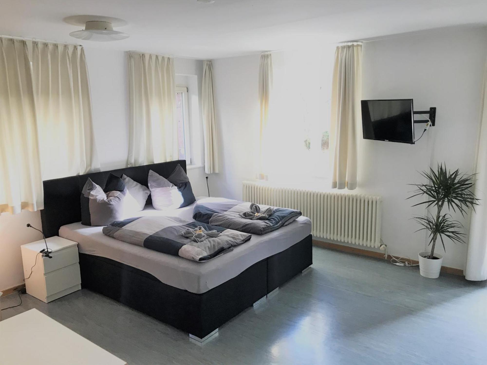 Ferienwohnungen Und Apartmenthaus Halle Saale - Villa Mathilda Camera foto