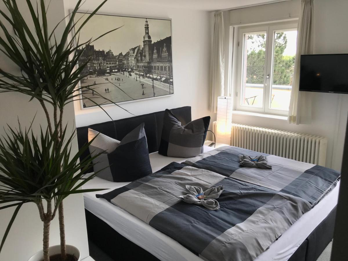 Ferienwohnungen Und Apartmenthaus Halle Saale - Villa Mathilda Esterno foto