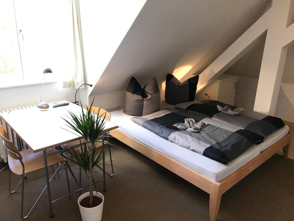 Ferienwohnungen Und Apartmenthaus Halle Saale - Villa Mathilda Esterno foto